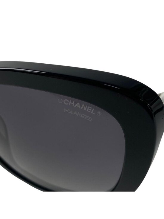 Chanel CC Logo Sunglasses Faux Pearl main image 8